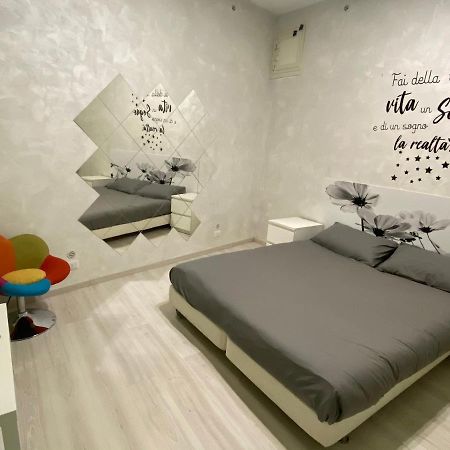 Appartamento A Ragusa Ibla Ni Vicinzinu Εξωτερικό φωτογραφία